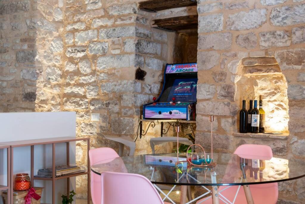 Cornelia Cavern Cosy Studio Apartment In Spello Zewnętrze zdjęcie